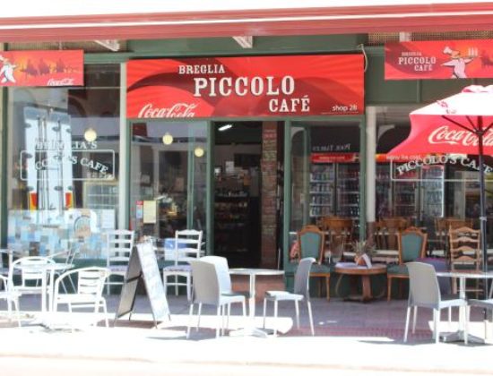 Breglia’s Piccolo Cafe